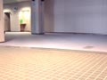 段差のない館内